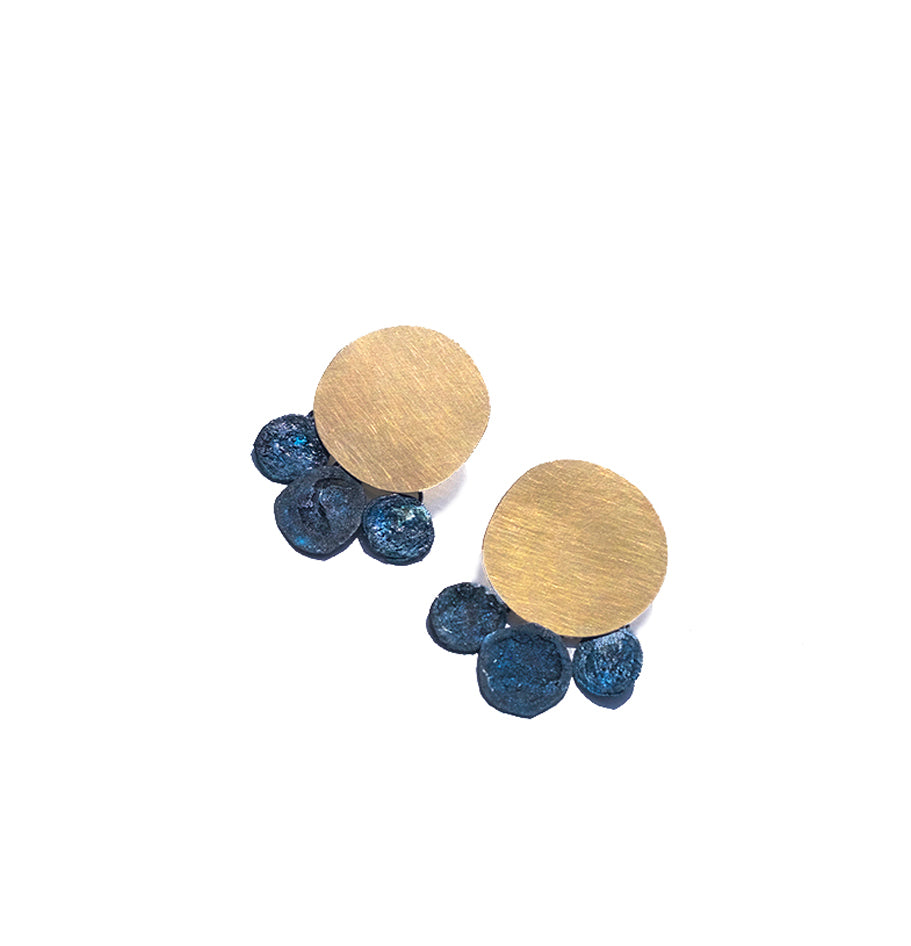 Earrings with three pieces